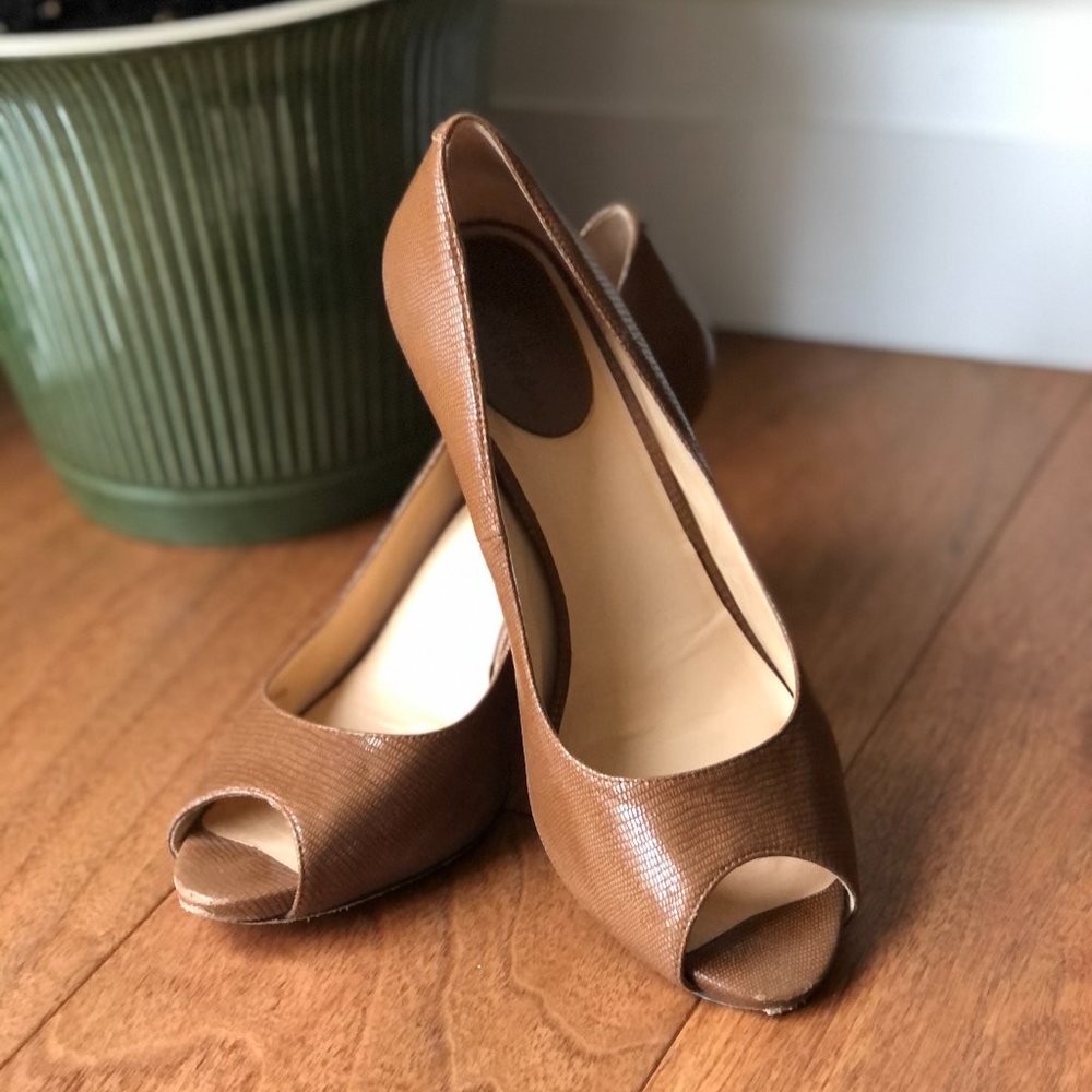 Cole Haan stacked leather peep toe heels pumps